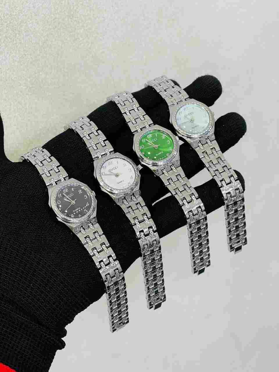 GUCCI BRAND FASHIONABLE STEEL WATCHES FOR WOMEN