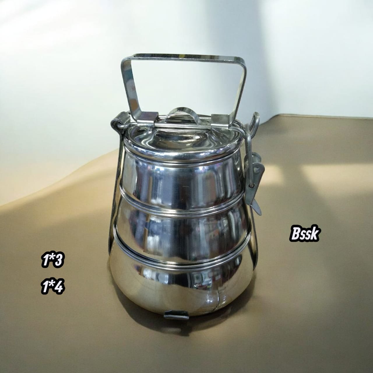 Stainless Steel Pyramid Tiffin Box