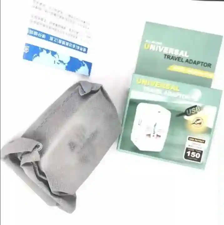 UNIVERSAL TRAVEL ADAPTOR